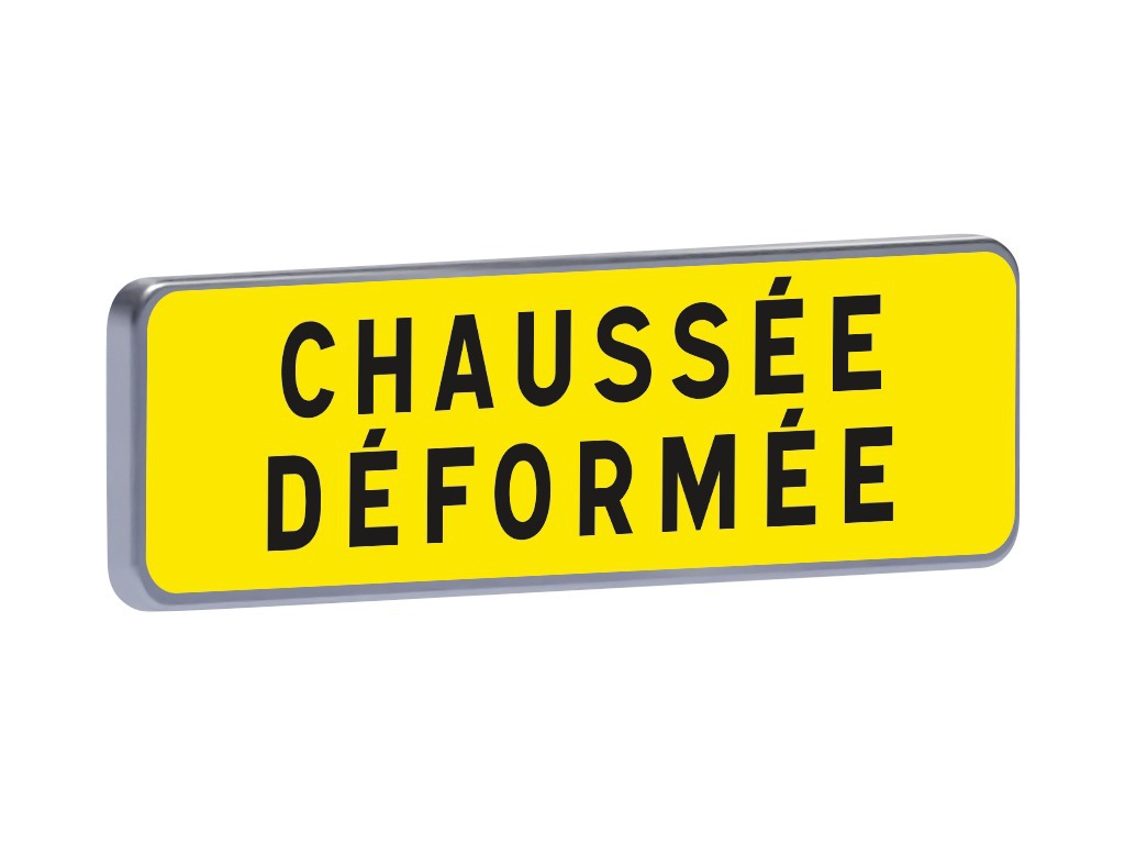 KM9 Chaussée déformée