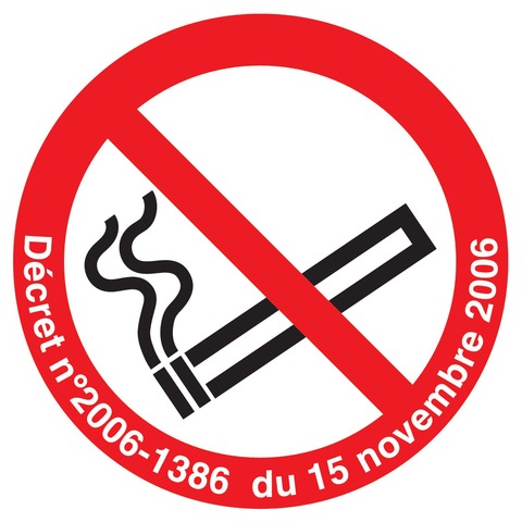 Défense de fumer + décret