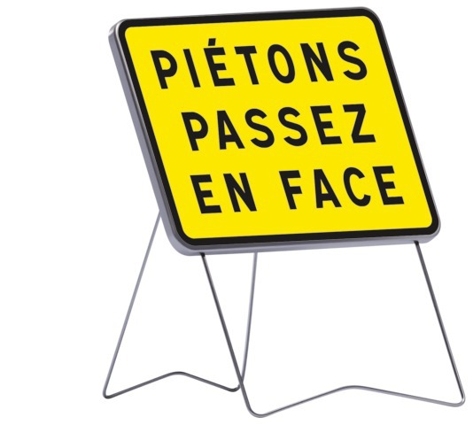 KC1 Piétons passez en face